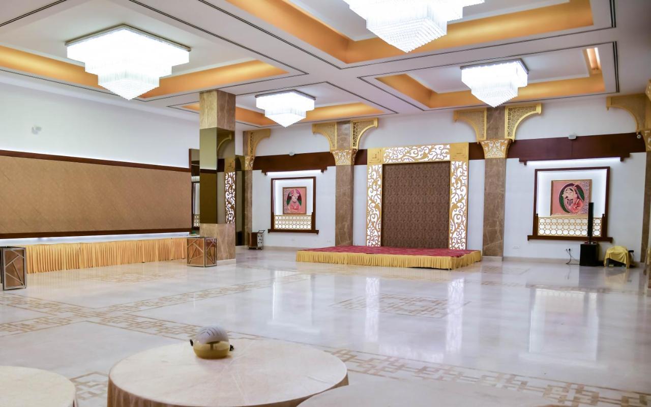 Shree Ganga Smb Hotels Удджайн Экстерьер фото
